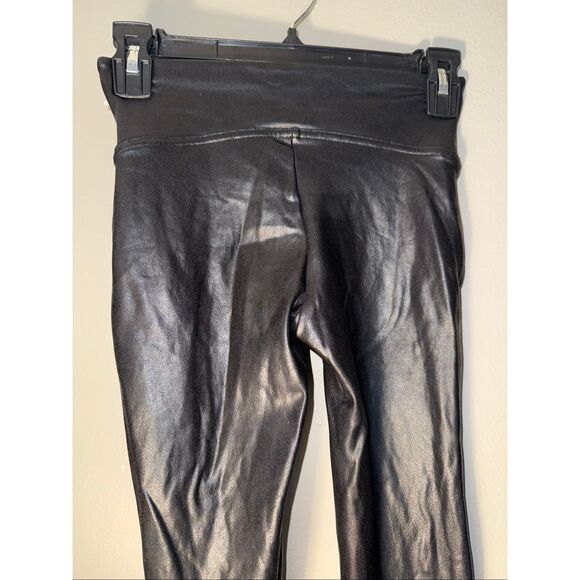 Spanx by sara Blakey black pleather leggings size XS #706 - Picture 4 of 6